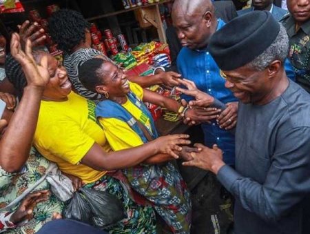 Yemi Osinbajo and Gov. Akinwunmi Ambode.jpg