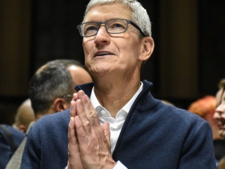 Tim Cook'.jpg