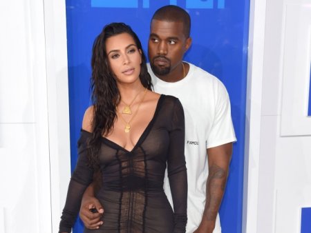 Kim Kardashian and Kanye West.jpg
