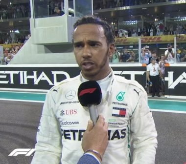 Lewis-Hamilton-wins-in-Abu-Dhabi-e1543161494795.jpg