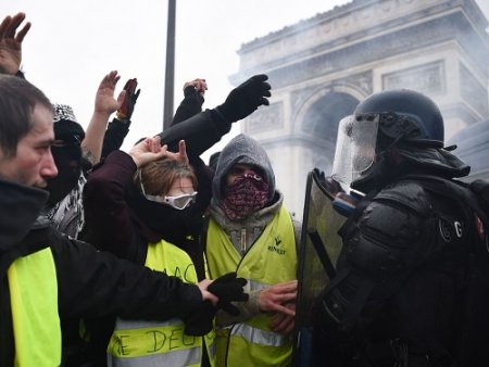 Paris-protests-.jpg