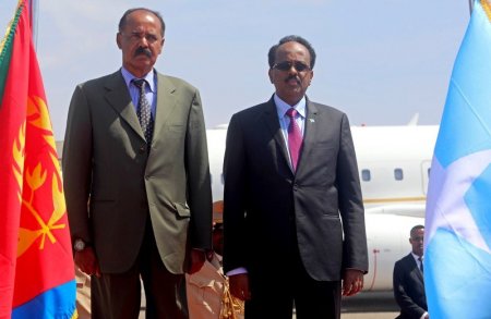 Eritrean-President-Arrives-Somalia.jpg