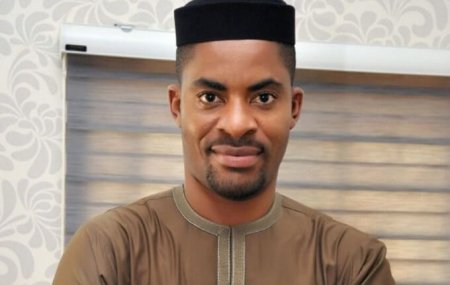 Deji Adeyanju.jpg