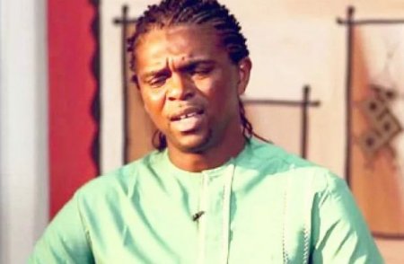 kanu nwankwo.JPG