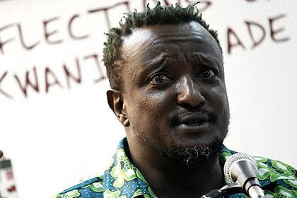 Binyavanga Wainaina (3).jpg