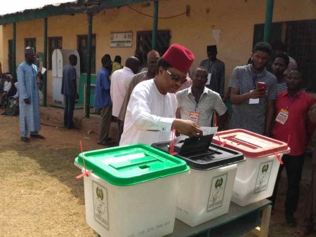 Shehu Sani votes at polling unit.jpeg