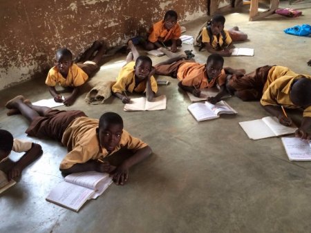 Pupils of Kperisi MA Primary School.jpg