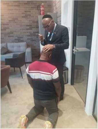 Nnamdi Kanu.jpe