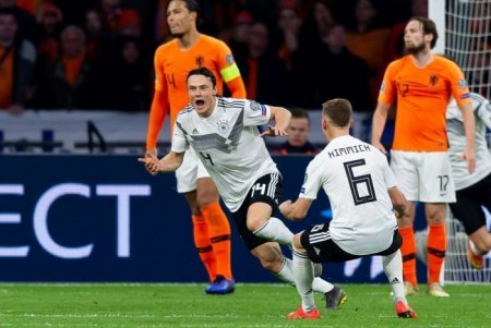 Germany players celebrates their win.jpg