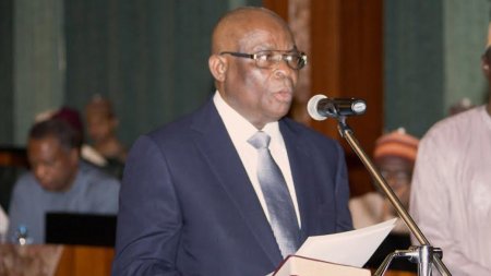 Walter-Onnoghen.jpg