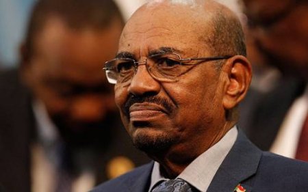 Omar al-Bashir 2.jpg