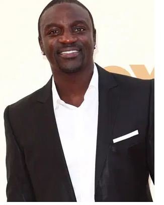 akon.JPG