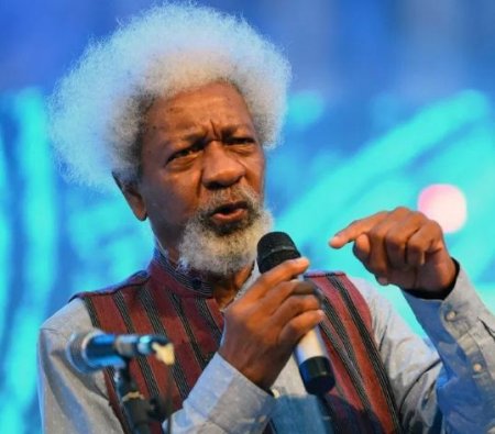 soyinka.JPG