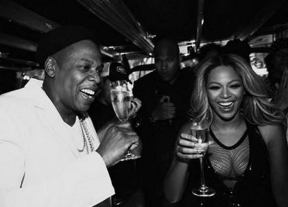 Beyonce and Jay Z sipping Champagne (1).jpg
