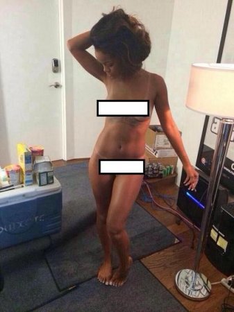 Rihanna nude pictures 2.jpg