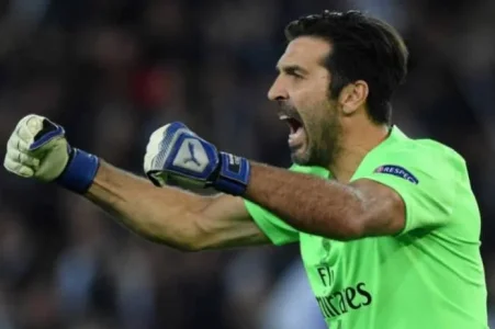 Gianluigi Buffon.webp Gianluigi Buffon.webp