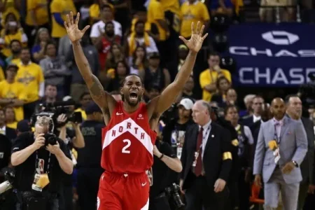 Raptors Kawhi Leonard.webp