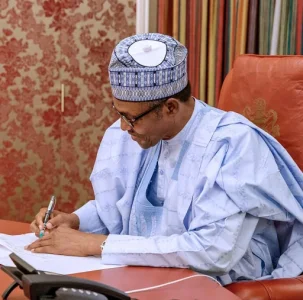 buhari.webp