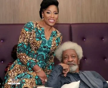 Mo and Soyinka.webp