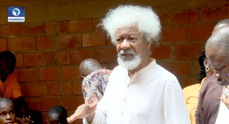 Professor-Wole-Soyinka.jpg