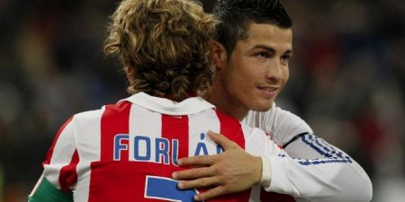 Diego Forlan - Cristiano Ronaldo.jpg