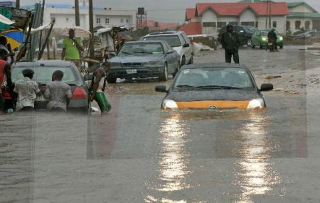 lagos flood.JPG