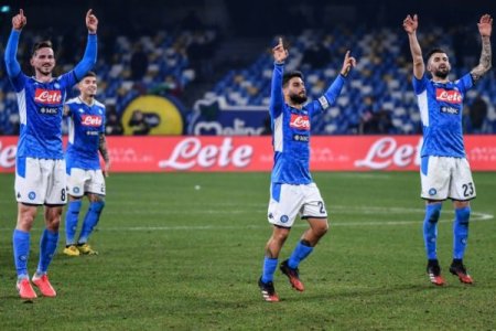 Napoli-players-.jpg