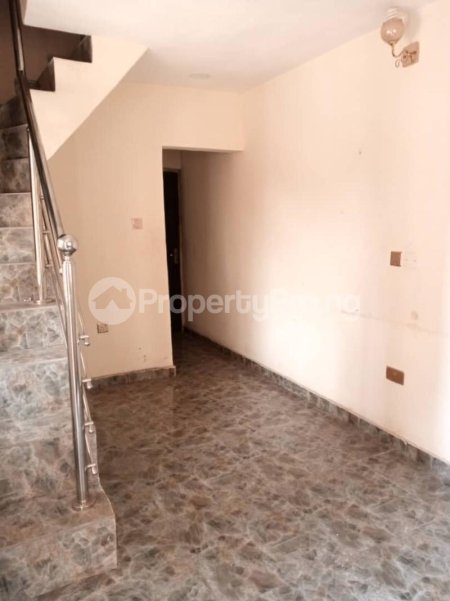 very-decent-2-bedrooms-duplex-olushosun-oregun-ikeja-ojota-D1eveBl60baT672P8s1G.jpg