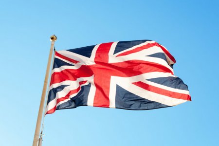 UK-flag-1536x1024.jpg