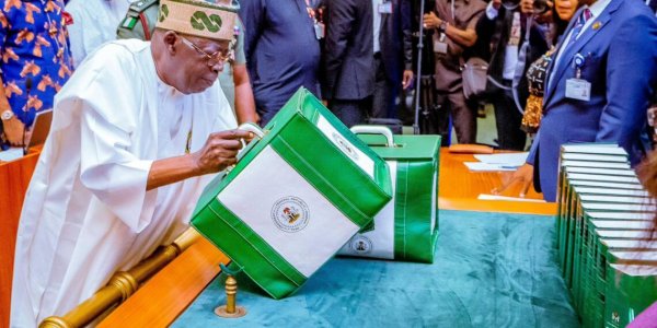Tinubu Accused of Presenting 'Empty' 2024 Budget to National Assembly