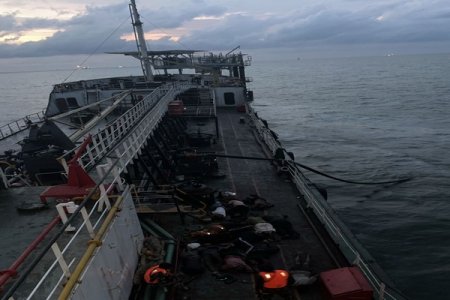 Nigerian Navy Busts Oil Theft, Arrests Vessel and Crew in Igbokoda