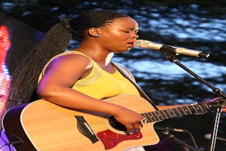 South African Star Zahara, Renowned for Hit Songs, Passes Away at 35