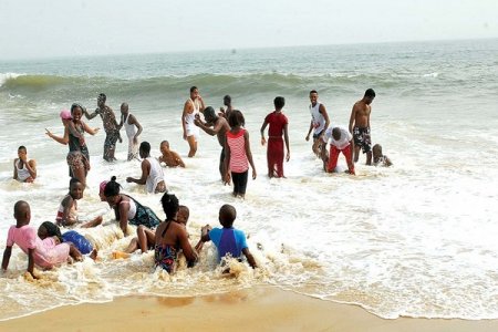 Lagos-Beach (1).jpg