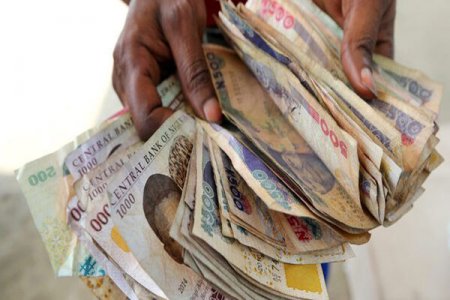 Bloomberg Report: Naira Ranked Third Worst Performing Currency Globally in 2023