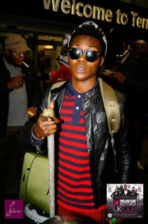 Don Jazzy-led Mavins at Heathrow Airport 6.JPG