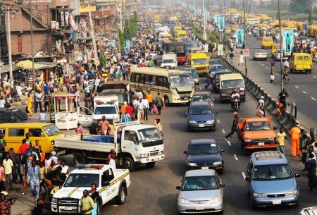 lagos busy road.jpg