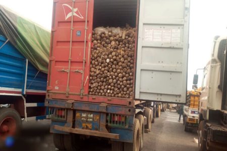 EFCC Intercepts 21 Smugglers' Trucks Loaded with Food Items Enroute to Chad and Other Neighboring Countries