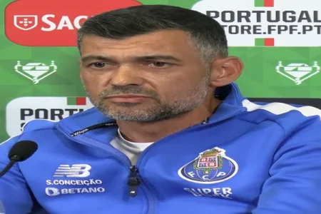Sérgio_Conceição,_Taça_de_Portugal_2023_(Agência_Lusa)_(cropped) (2).png