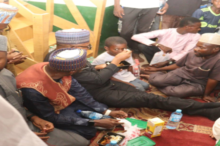 Viral Video: Peter Obi's Touching Moment at Abuja Mosque as He Shares Iftar Meal with Child