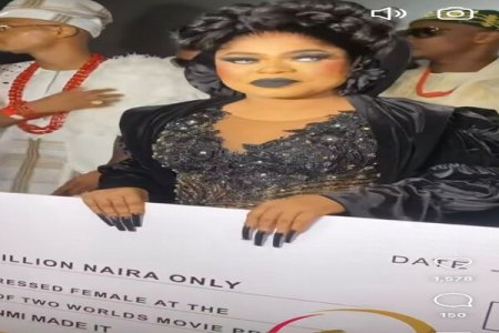 [VIDEO] Social Media Erupts as Bobrisky Wins 'Best Dressed Female' at Ajanaku Movie Premiere