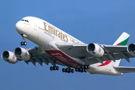 1920_emiratesa380-3 (1).webp