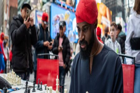 Nigerians and US Embassy Join Prof. Yemi Osinbajo in Sending Best Wishes to Tunde Onakoya Ahead of Record-Breaking Chess Marathon