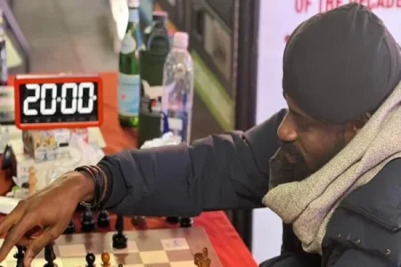 Tunde-Onakoya breaks record (1).webp