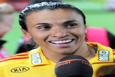 Brazil's Record Goal-Scorer Marta Set to Hang Up International Boots