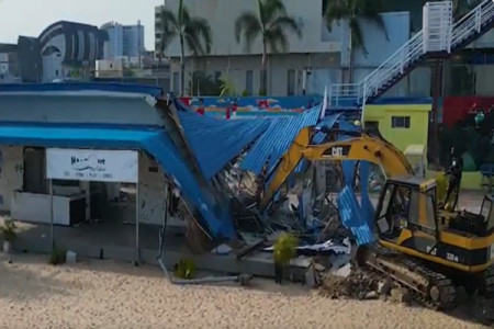 [VIDEO] Aerial Footage Showing the Demolition of Landmark Beach