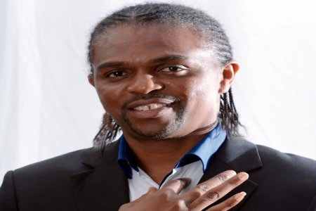 Kanu Nwankwo and Emmanuel Babayaro Visit Tijani Babangida Following Family Tragedy