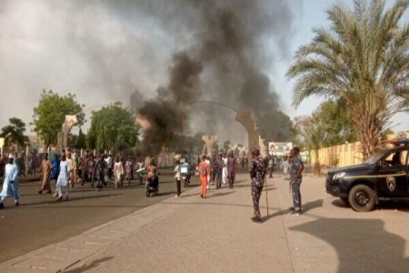 Kano Residents Protest Emir Bayero's Removal, Call for His Return