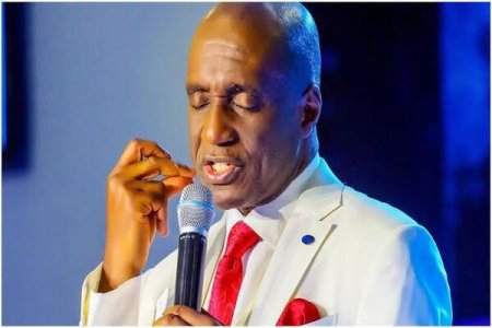 Nigerians Weigh In on Pastor Ibiyeomie's Claim of Receiving N25,000 Miracle After N5,000 Donation