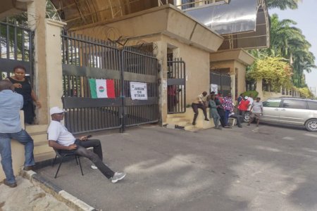 Labour Standoff: Judges, Litigants Blocked from Abuja Courts in Workers' Strike