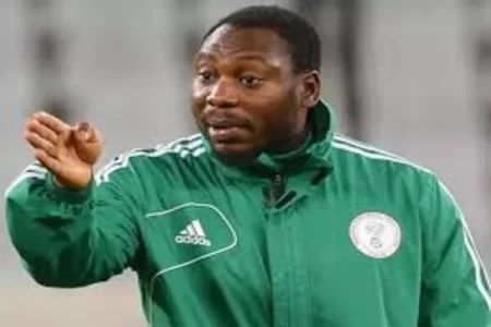 Babayaro Supports Amokachi's Stand Against NFF Assistant Coach Terms